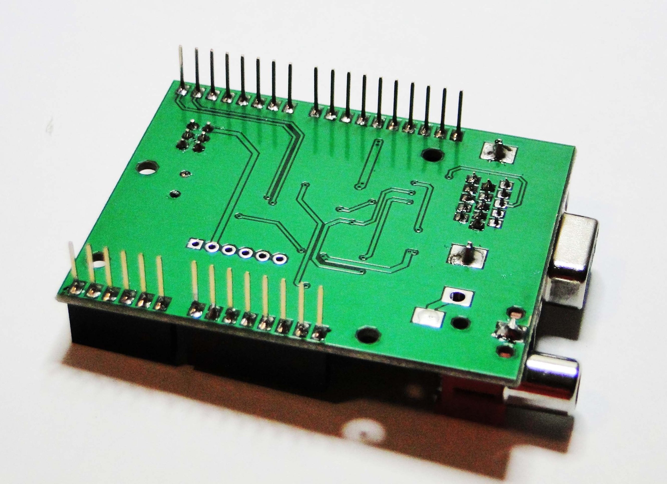 VGA DUINO - VGA Graphic Shield for Arduino from masihvahida on Tindie