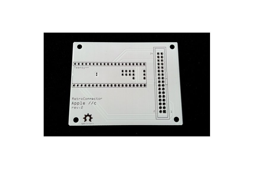 RetroConnector keyboard shield for Apple IIc+ kit