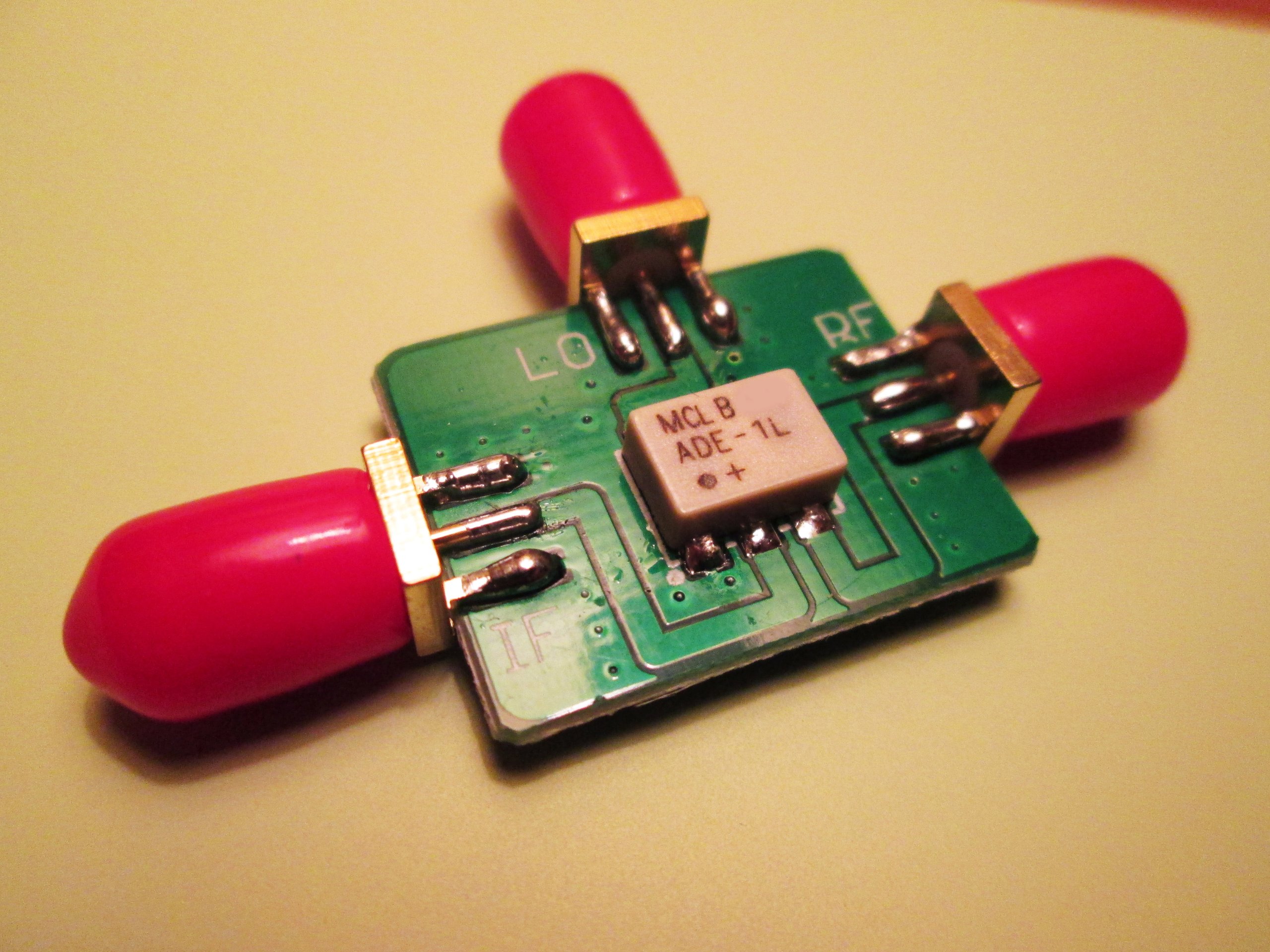 MiniCircuits ADE1L RF Mixer; 500 MHz from gpio on Tindie