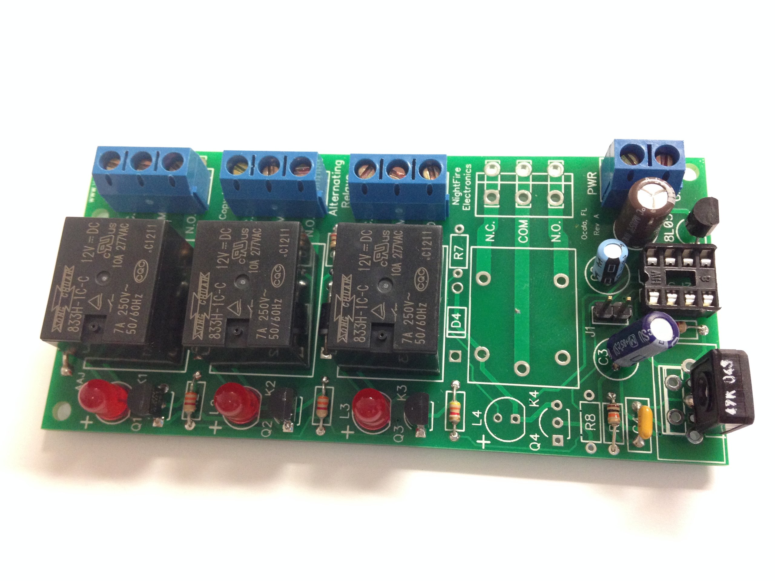 Adjustable Alternating 3 Relays Kit, 18v (5470) from nfceramics on Tindie