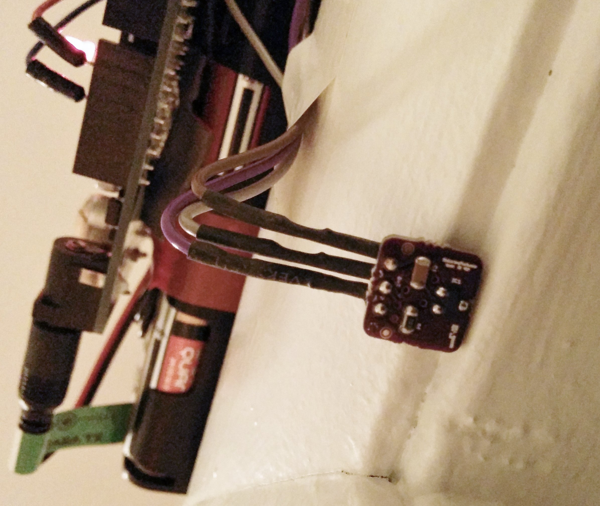 Digital Switch Hall Effect Sensor TI DRV5023Q1 from tinkeringtech on